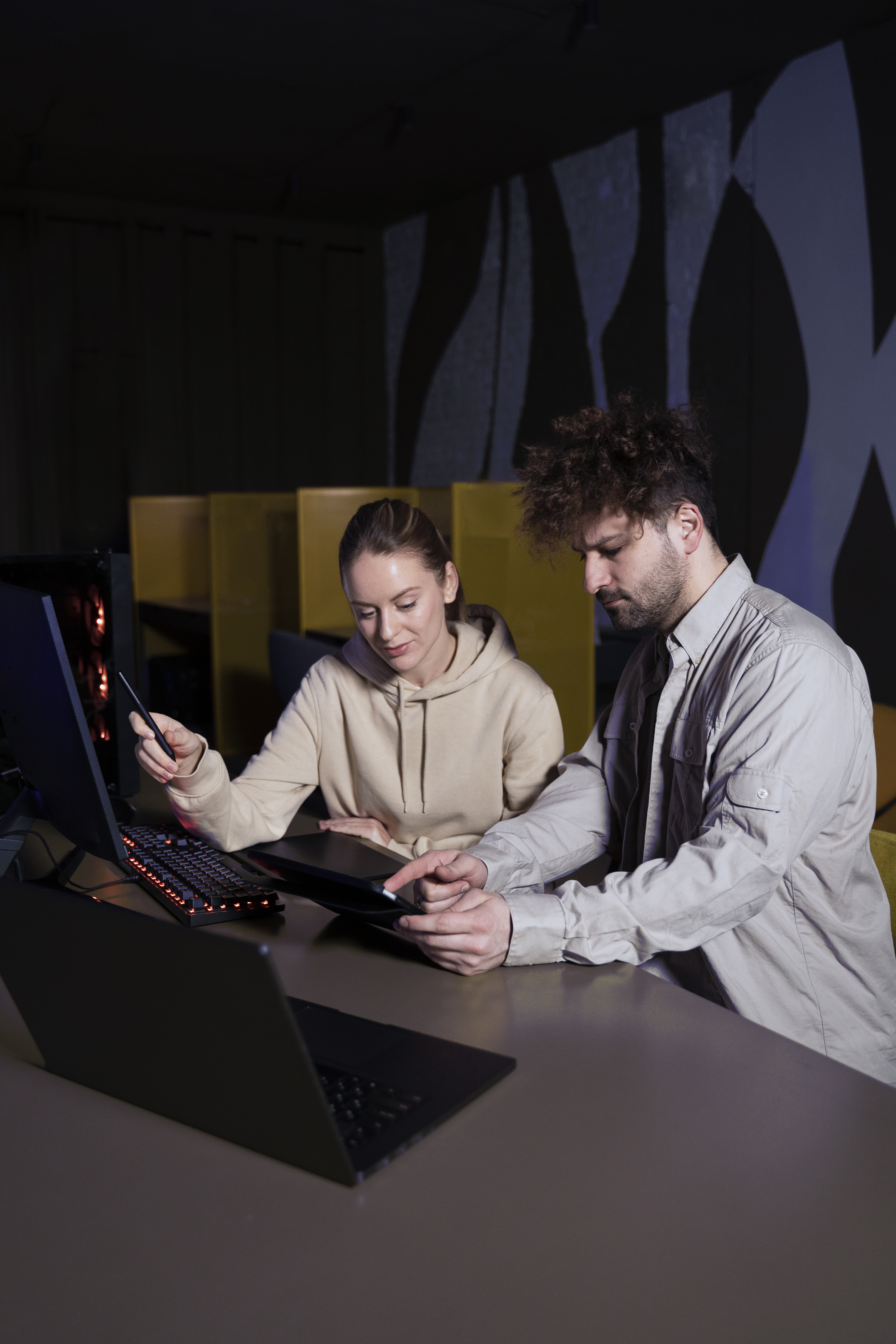 team-working-animation-project (2)