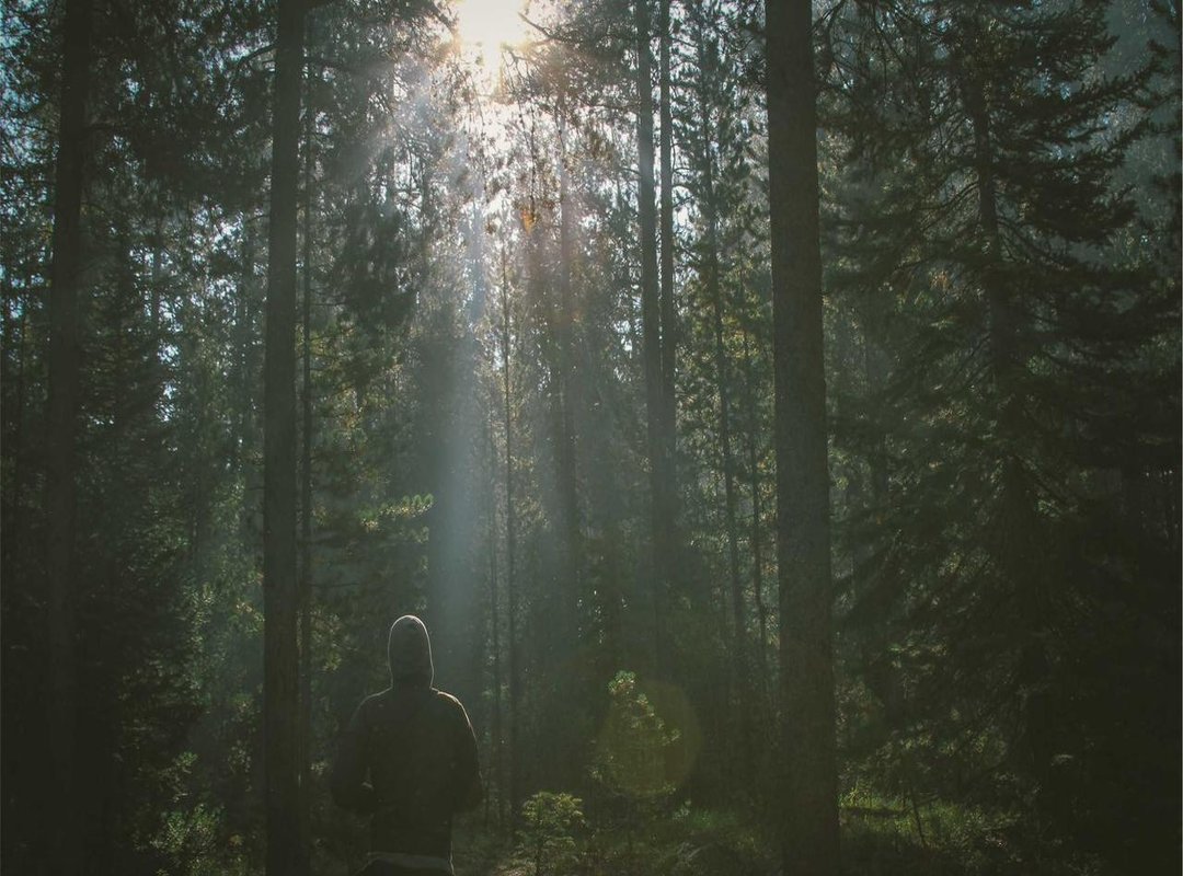 Where to Find HD Wallpapers (and How to Make Your Own)